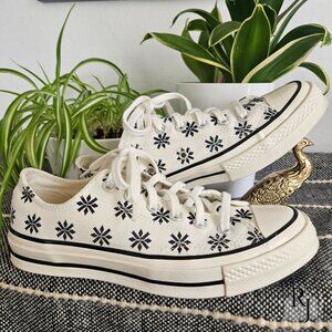 Converse Chuck 70 Ox “Snowflakes” – Holiday Sweater Edition (EUC)